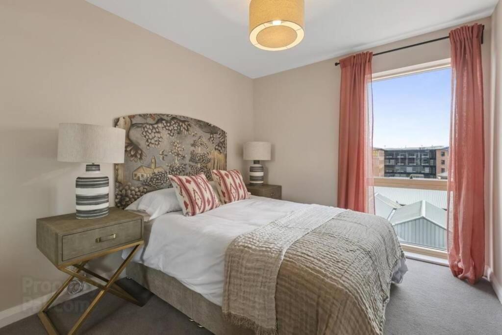 5* Luxury, City Centre, Brand New Development 贝尔法斯特 外观 照片